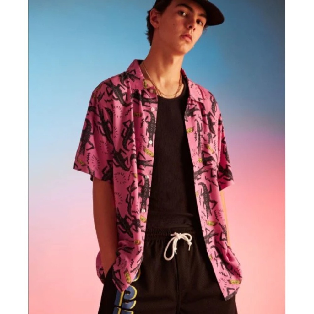 Obey Mens Size Large Short Sleeve Button Up Shirt Salazar Purple Pink Alligators